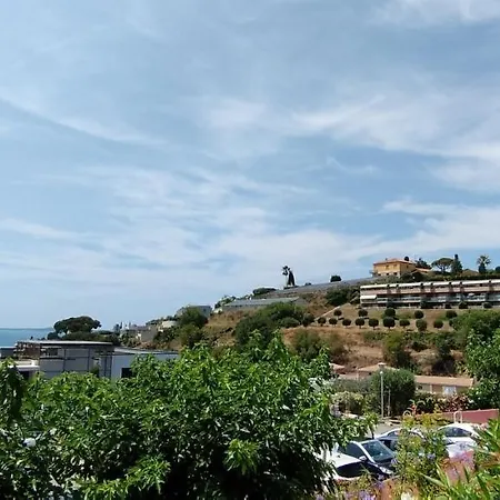 Charmant 2p De 45m2 Au Calme, Vue Mer Panoramique, Terrasse Privee 30m2, Piscine Apartment Saint-Laurent-du-Var
