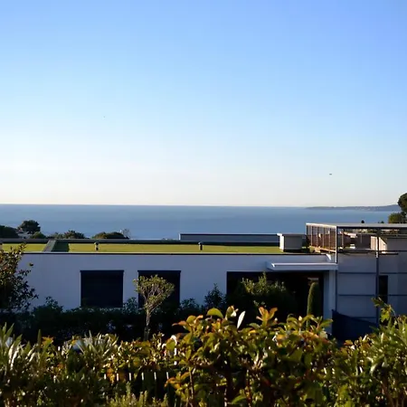 Charmant 2p De 45m2 Au Calme, Vue Mer Panoramique, Terrasse Privee 30m2, Piscine *