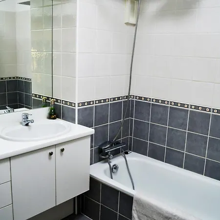 Charmant 2p De 45m2 Au Calme, Vue Mer Panoramique, Terrasse Privee 30m2, Piscine Apartment Saint-Laurent-du-Var